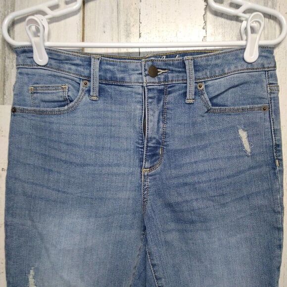Universal Thread Women’s High Rise Skinny 6/28R, Distressed Blue Denim Raw Hem - Picture 4 of 5
